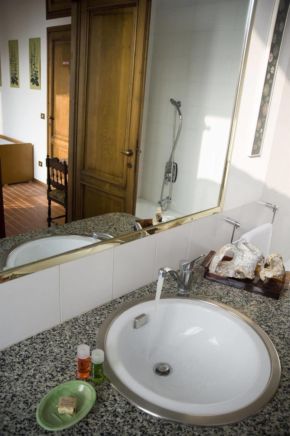 Bed And Breakfast Casa Nini Lierna Luaran gambar